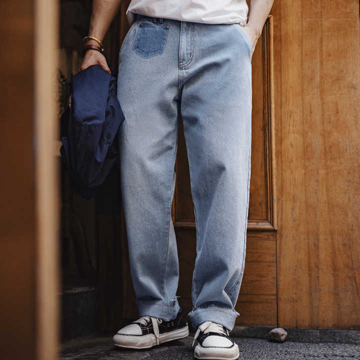 Andy | Vintage Loose-Fit Jeans met Patch Detail